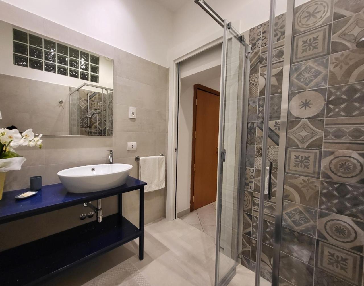 Hotel Villa Fulgida Cattolica Bagian luar foto